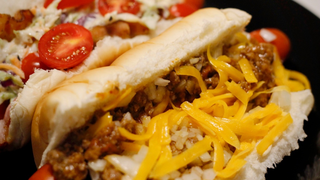 Chicago-Style Hot Dog: mais que um cachorro quente americano - Vou pra  Chicago